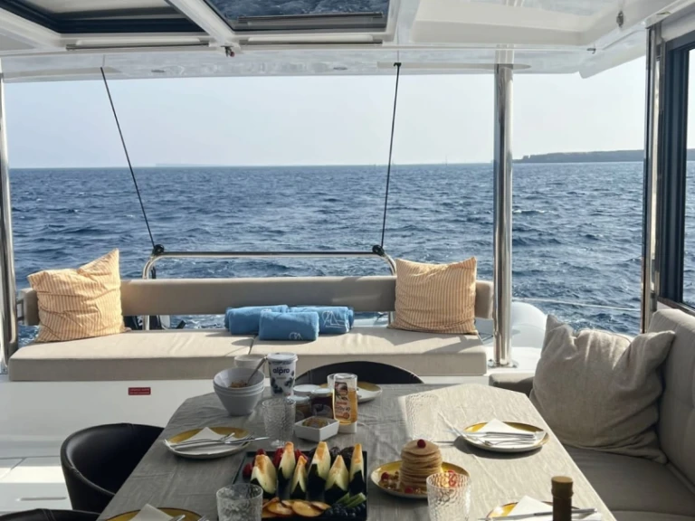 Katamaran mit oder ohne Skipper Bali mieten in Ibiza Magna