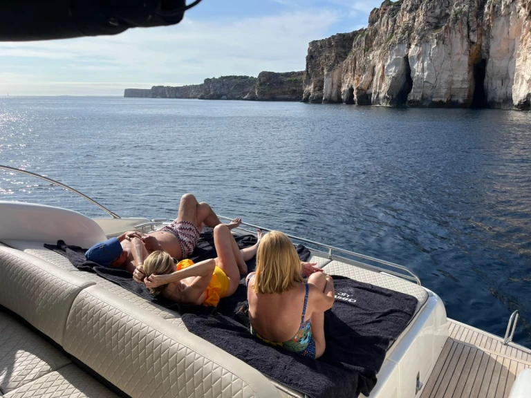 Boot mieten Mahón günstig Princess V58