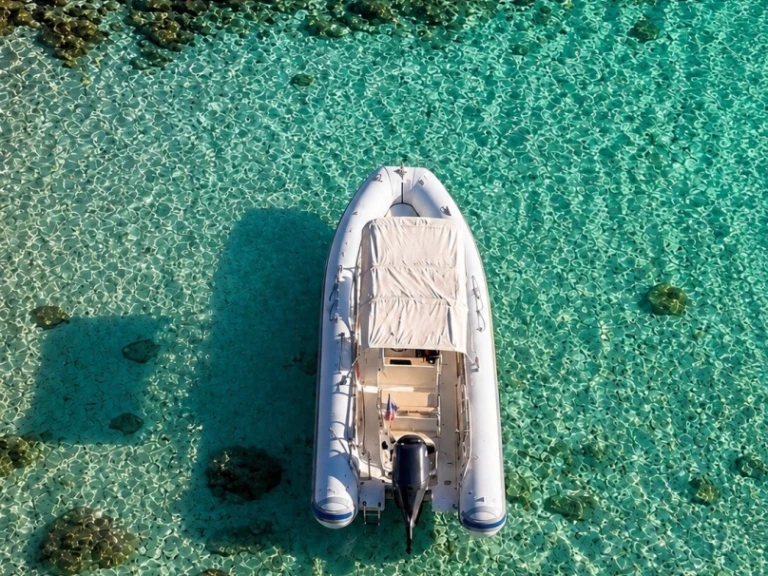 Joker Boat Clubman 23 mieten La Ciotat