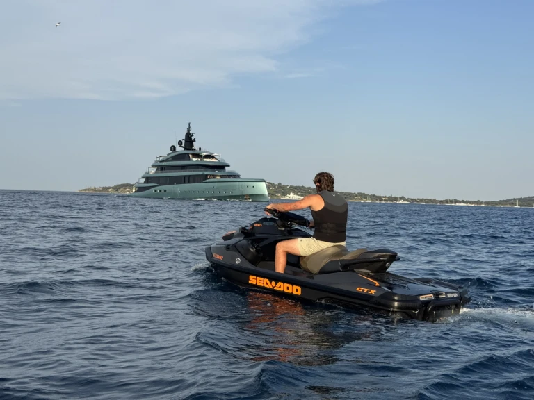 Jetski mieten in Saint-Tropez zum besten Preis