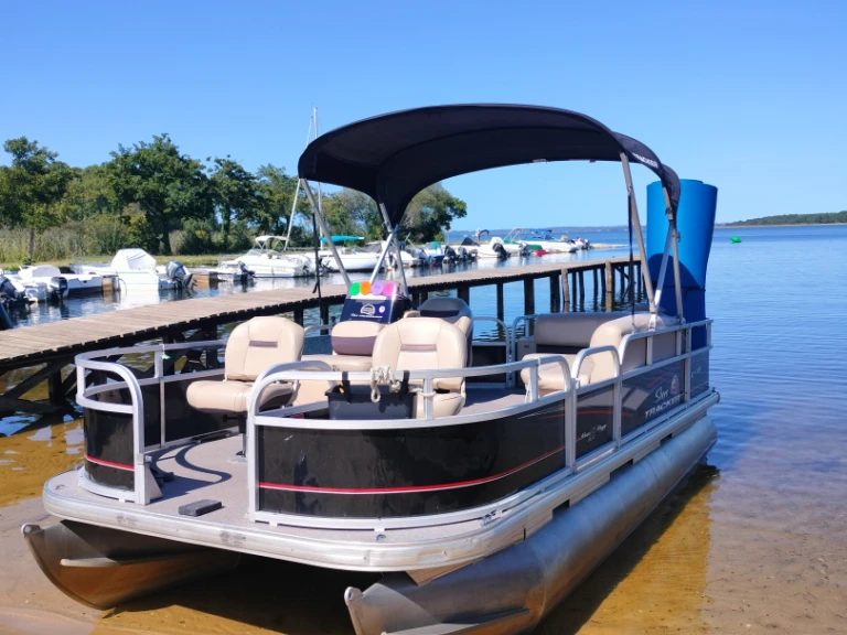 YachtCharter in Sanguinet - Sun Tracker Bass Buggy 18 auf SamBoat