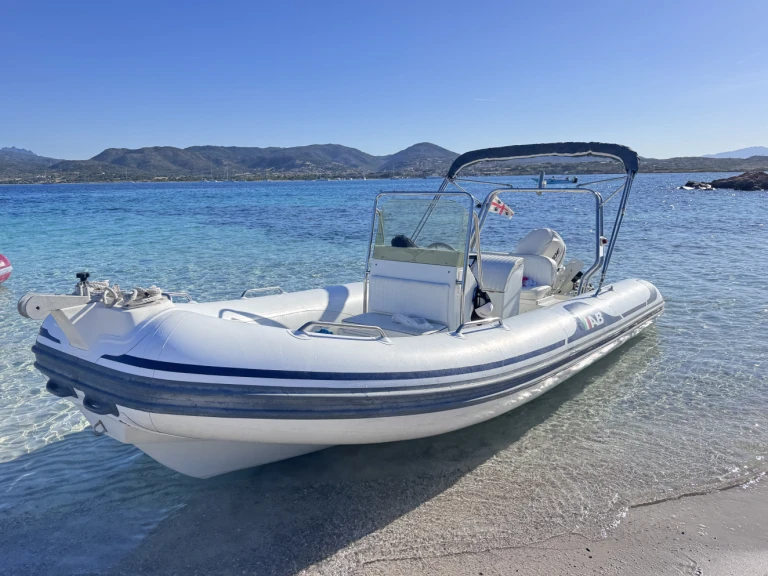 Quicksilver Activ 595 Cruiser mieten Porto San Paolo