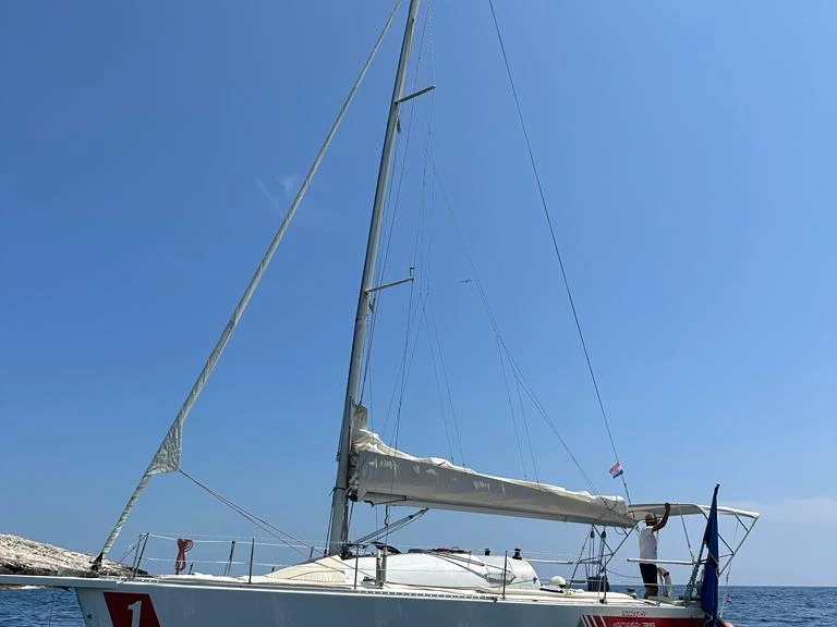 Jeanneau Jod 35 mieten Hvar