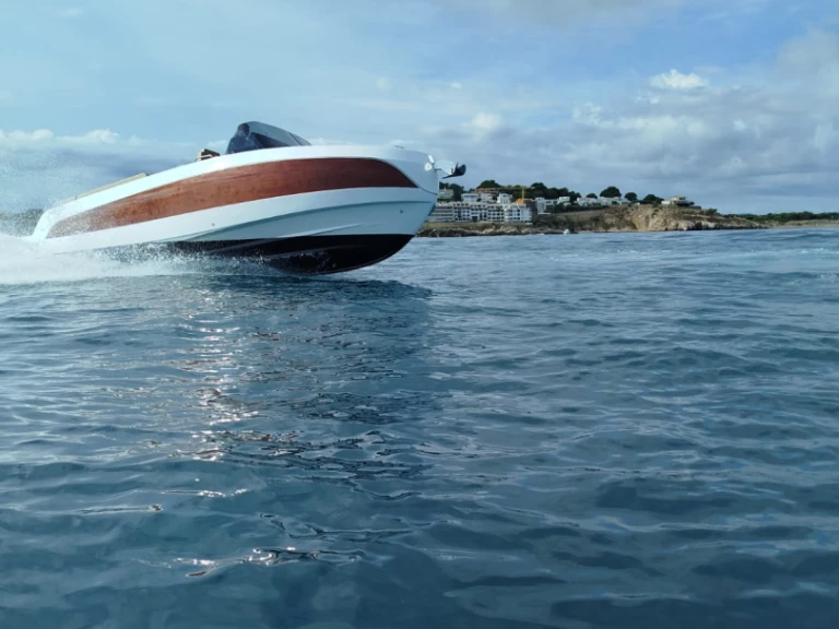 Motorboot mit oder ohne Skipper Zephyr mieten in Llançà