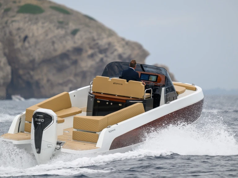 Vermietung Motorboot Zephyr mit Führerschein