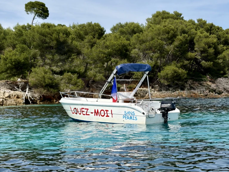 Motorboot mieten in Mandelieu-la-Napoule - Conero Perla