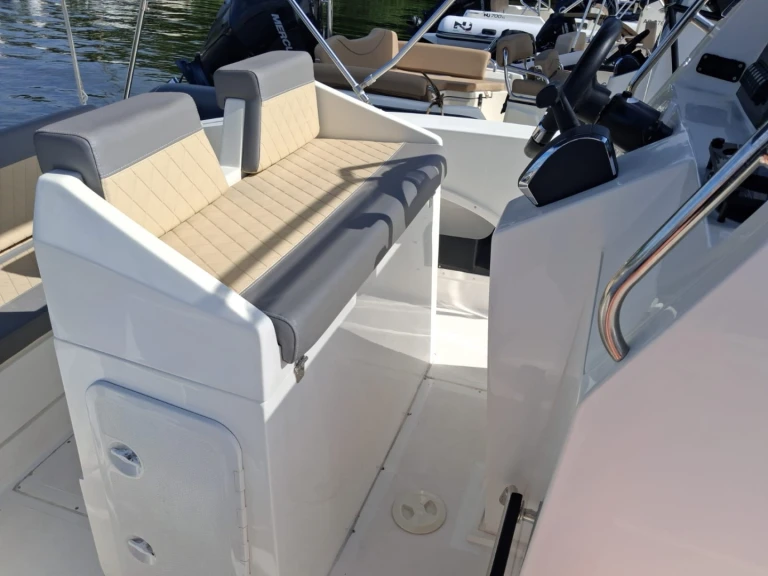 Ein Nireus CL 620 mieten in Sanguinet