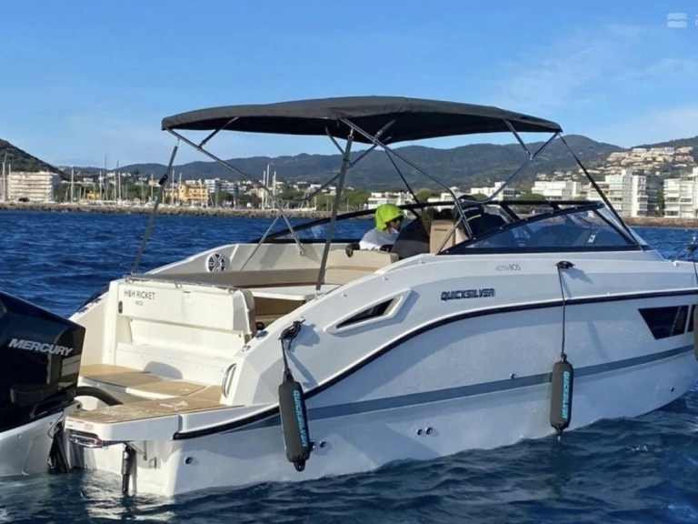 Motorboot mieten in La Rochelle - Quicksilver Activ 805 Cruiser
