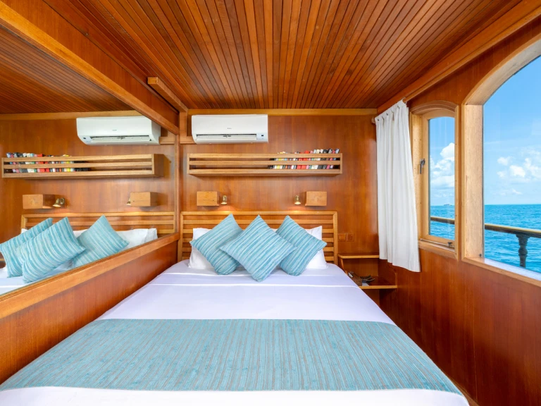  Dhoni 4 pax mieten Malé