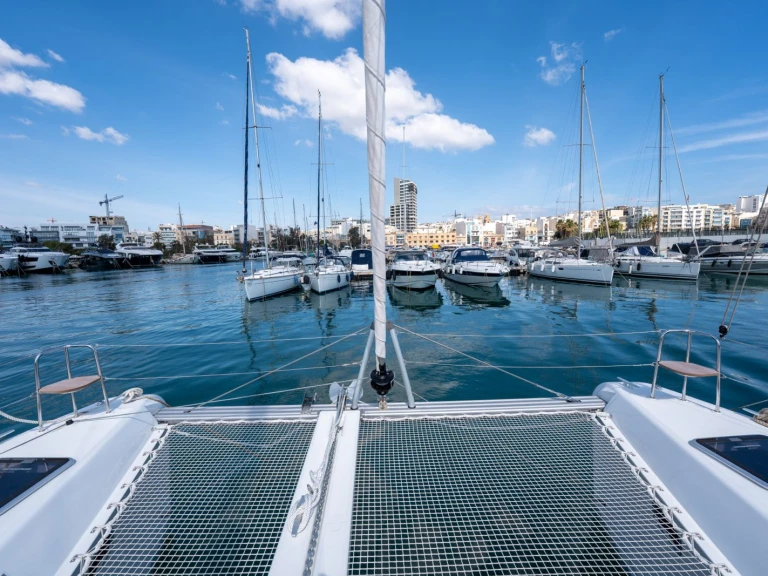 YachtCharter in Gżira - Lagoon Lagoon 42 auf SamBoat