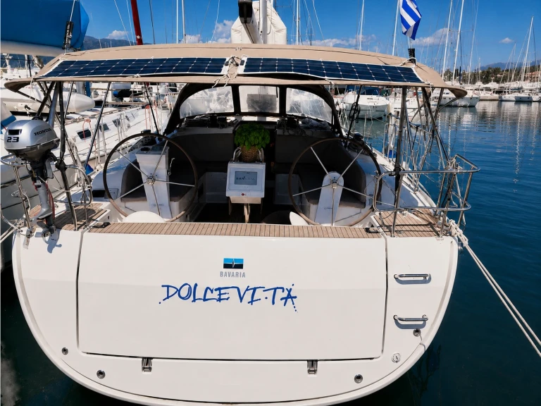 Segelboot mieten in Gouviá zum besten Preis