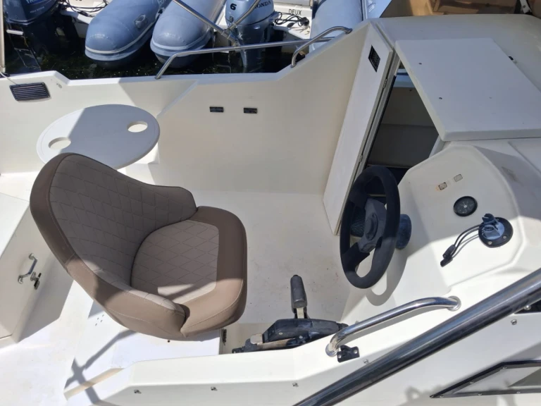 Motorboot mit oder ohne Skipper  mieten in Sanguinet