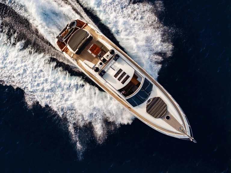 Vermietung Yacht Sunseeker mit Führerschein
