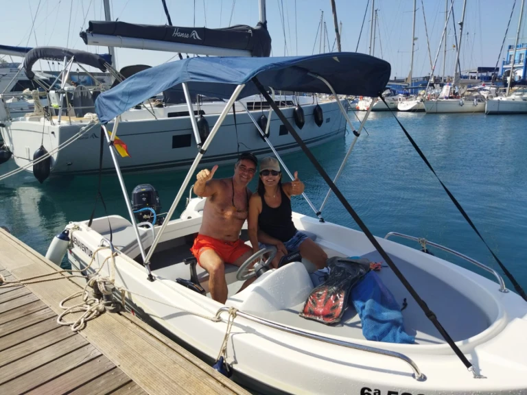 Motorboot mieten in Arona - Dipol D-400 F1RST