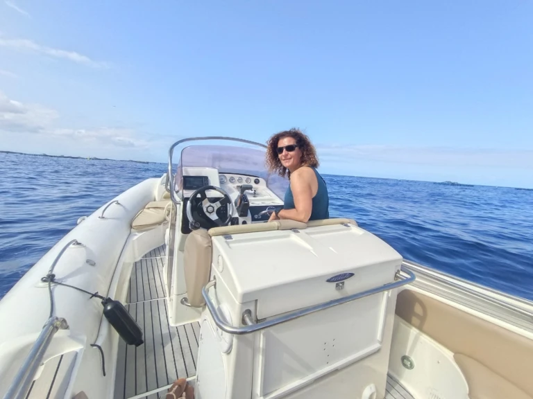 Schlauchboot mieten in Santa Cruz de Tenerife zum besten Preis
