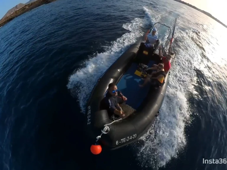 Schlauchboot mieten in Las Galletas - Zodiac Explorer 640