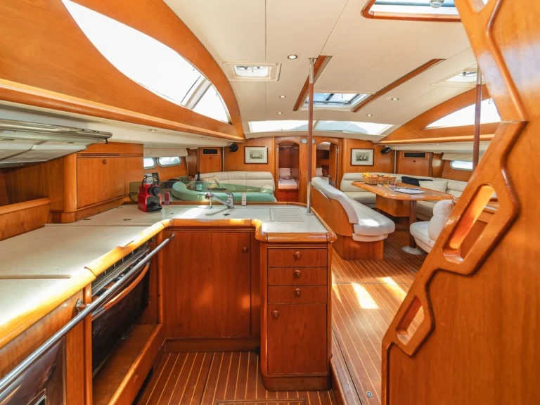 Ein Jeanneau Sun Odyssey 54 DS mieten in Antibes