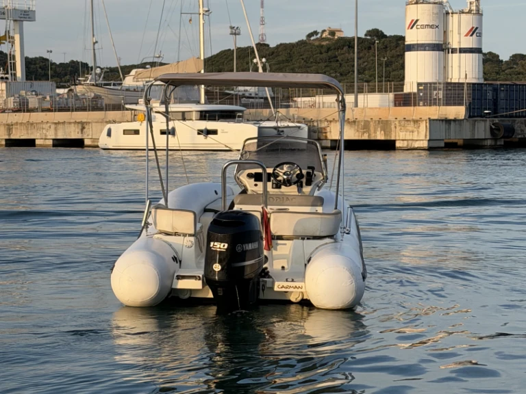 Vermietung Schlauchboot Zodiac mit Führerschein