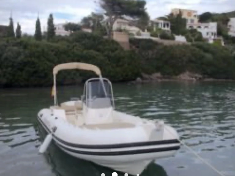 Bootsverleih Capelli Tempest 600 Marina deportiva de Menorca Samboat