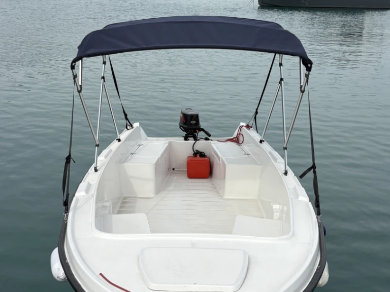 YachtCharter in Trogir - Adria M-Sport 500 Ombre 2 auf SamBoat