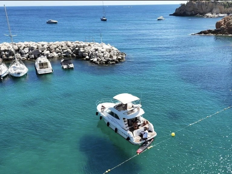 YachtCharter in Marseille - Jeanneau Prestige 36 auf SamBoat
