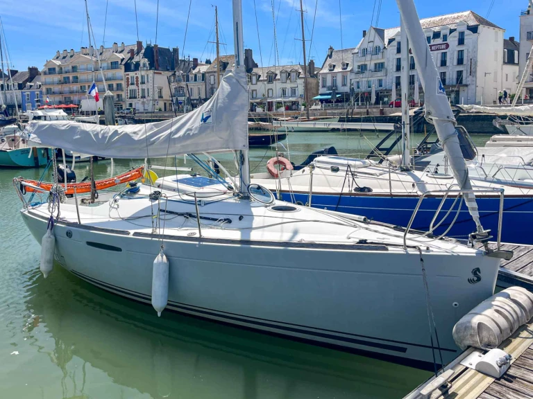 Vermietung Segelboot Bénéteau mit Führerschein