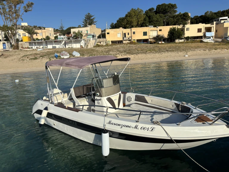 Motorboot mieten in San Vito Lo Capo zum besten Preis
