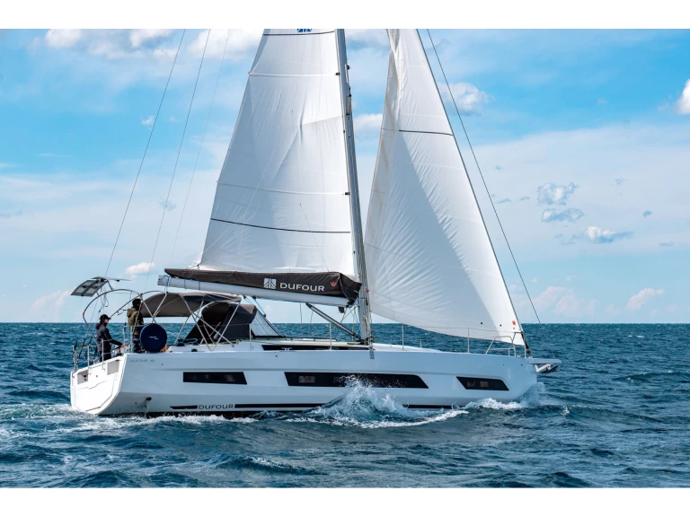 Segelboot mit oder ohne Skipper Dufour mieten in Piombino
