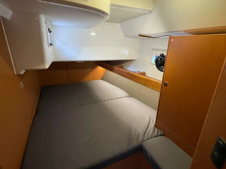 Segelboot mieten in Álimos zum besten Preis