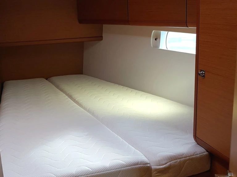 Boot mieten Argostoli günstig Sun Odyssey 519