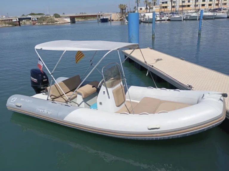 YachtCharter in Antibes - Zodiac Medline 580 auf SamBoat