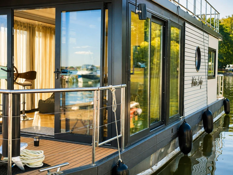Hausboot mieten in Waren (Müritz) - Nautilus Nautilus