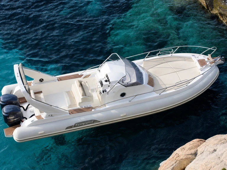 Schlauchboot mit oder ohne Skipper Capelli mieten in Porto-Vecchio