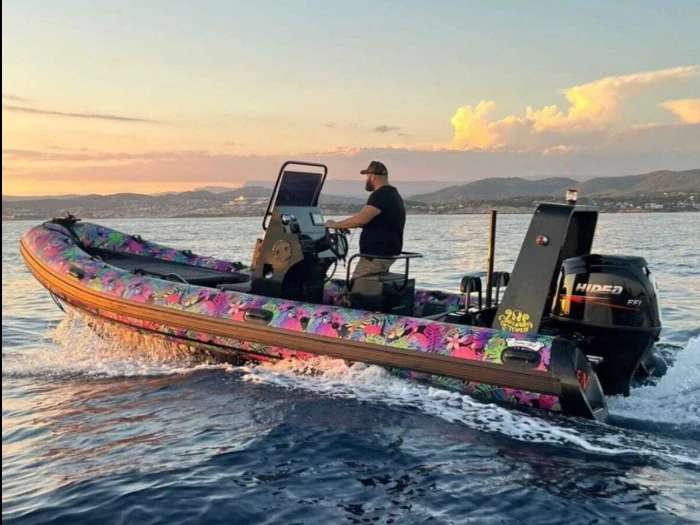 Bootsverleih Océan Skull OCEAN SKULL AL650 Le Brusc Samboat