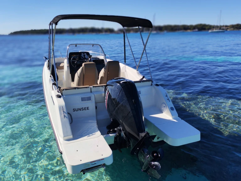 Ein Quicksilver Quicksilver 555 Open mieten in Mandelieu-la-Napoule