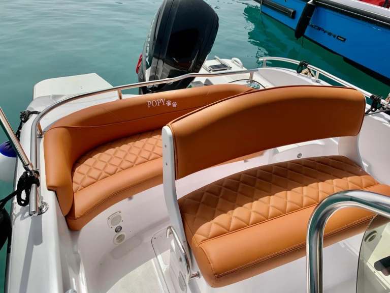 Ein Raineri Challenger 19 mieten in Palma de Mallorca