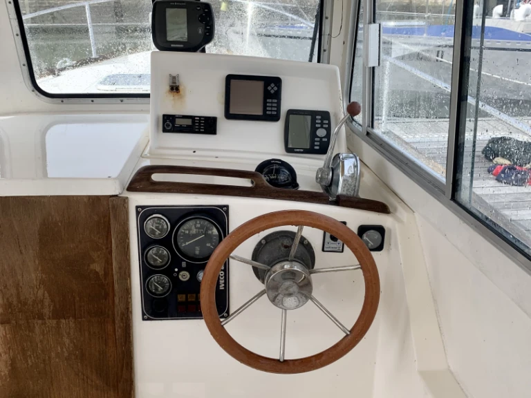Boot mieten Ars-en-Ré günstig Rhea