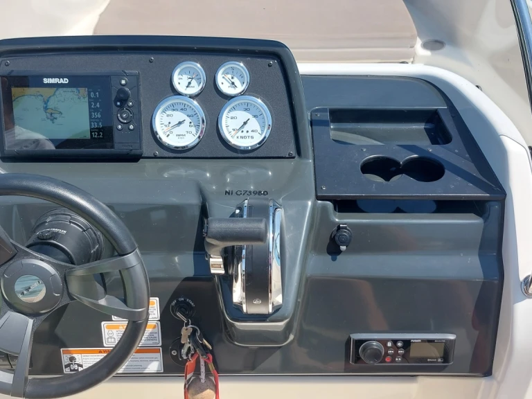 Boot mieten Mandelieu-la-Napoule günstig Activ 555 Open