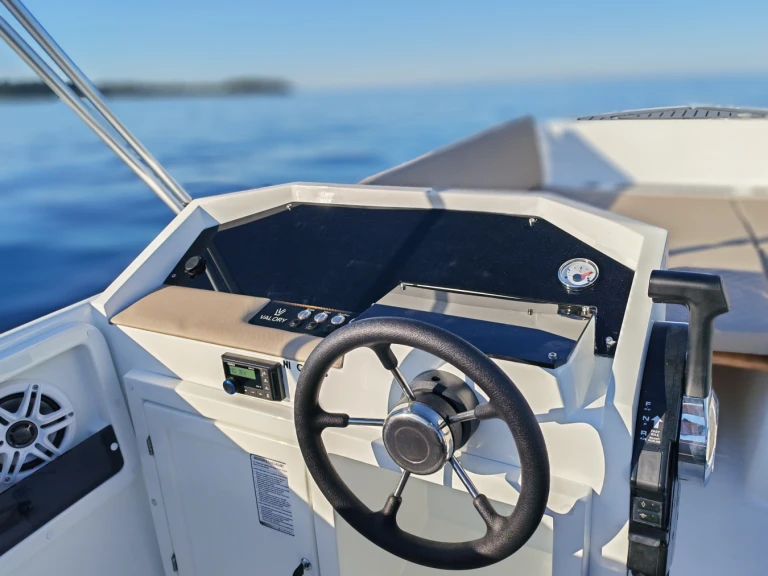 Bootsverleih Valory 525 Port de Cannes Marina Samboat