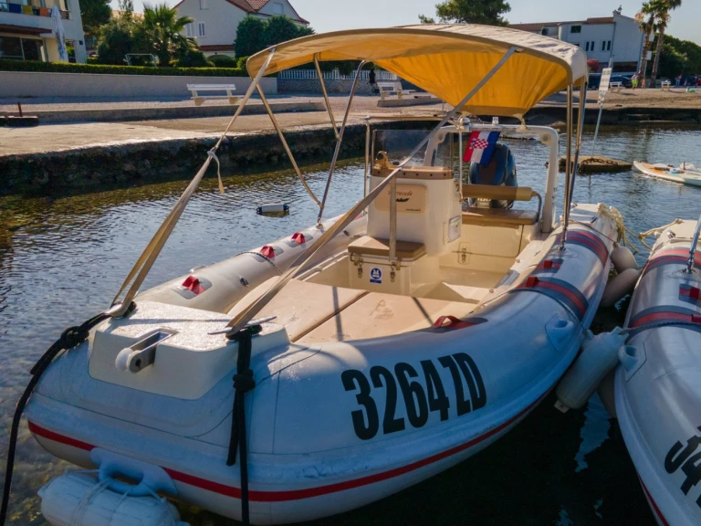 Schlauchboot mieten in Vir - barracuda 530 Barracuda 530