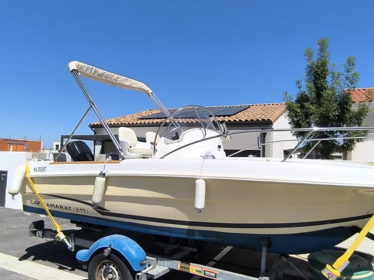 Ein Jeanneau Cap Camarat 545 Style mieten in Vias