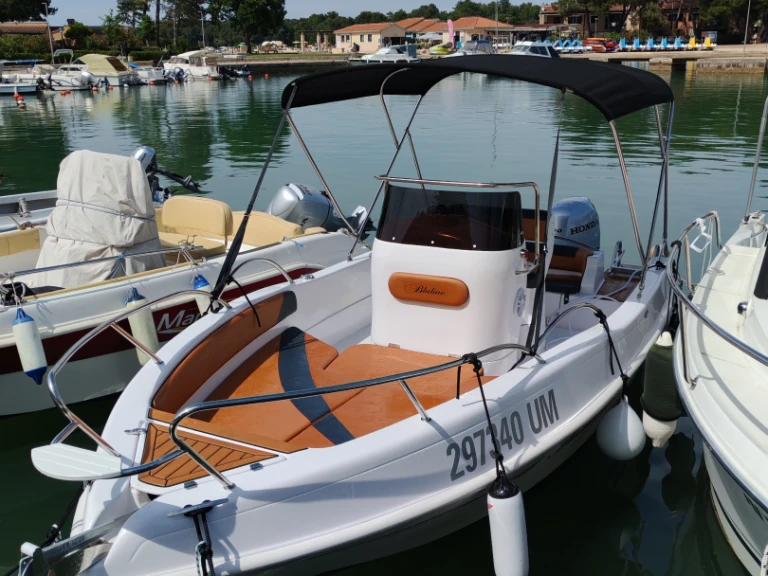 Vermietung Motorboot Bluline mit Führerschein