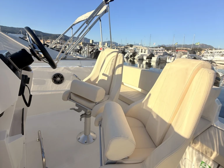 Motorboot mieten in Ajaccio zum besten Preis