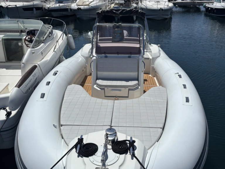 Motorboot mieten in Les Issambres zum besten Preis