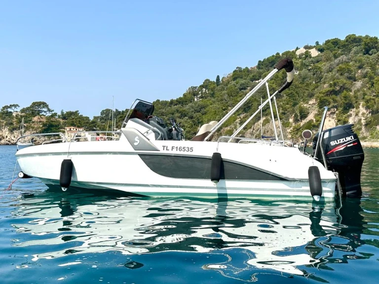 Bootsverleih Bénéteau Flyer 6 SUNdeck La Seyne-sur-Mer Samboat