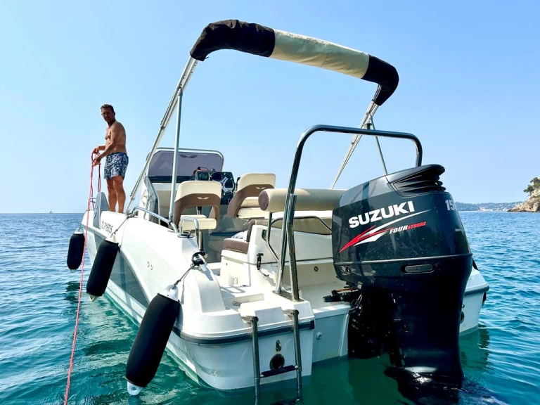 Motorboot mieten in La Seyne-sur-Mer - Bénéteau Flyer 6 SUNdeck