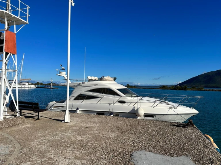 Sealine Sealine F 34 mieten Pefkochóri
