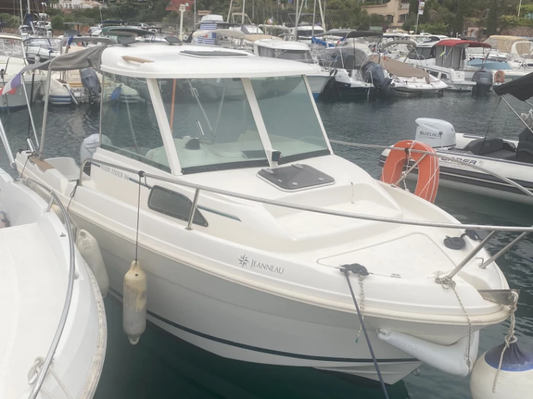 Motorboot mit oder ohne Skipper Jeanneau mieten in Théoule-sur-Mer