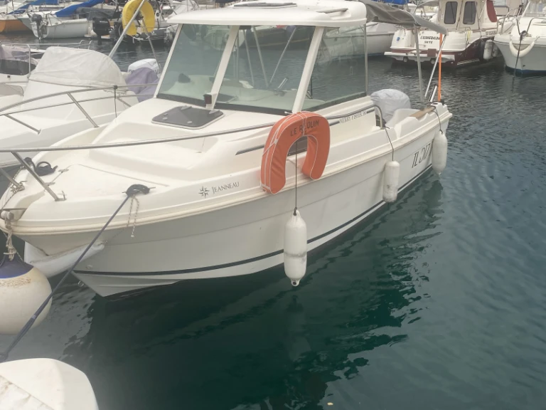Vermietung Motorboot Jeanneau mit Führerschein