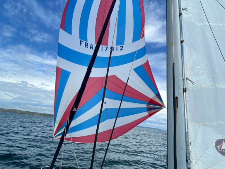 Ein Jeanneau Fantasia 27 mieten in Brest